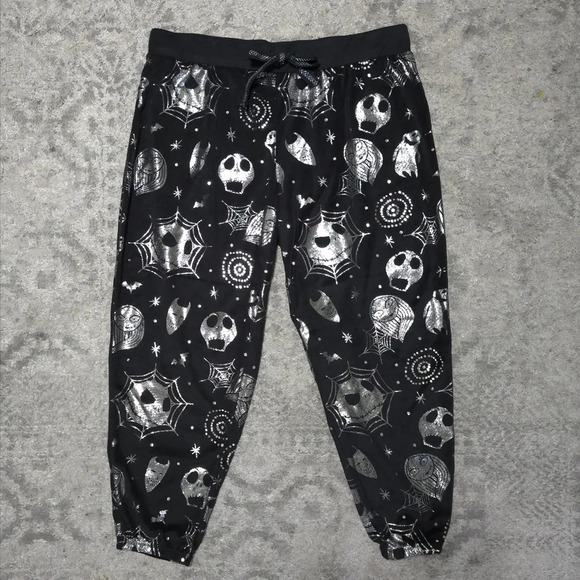 ✨️4/$20. NIGHTMARE BEFORE XMAS Silver Printed Velour Joggers With Elastic Waist - Picture 10 of 16